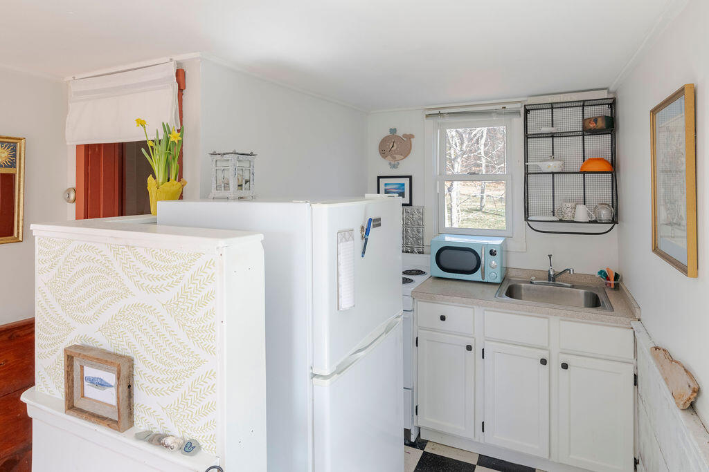 17 Shore Road Truro MA 02666