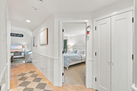 68 Mid-iron Way Mashpee MA 02649