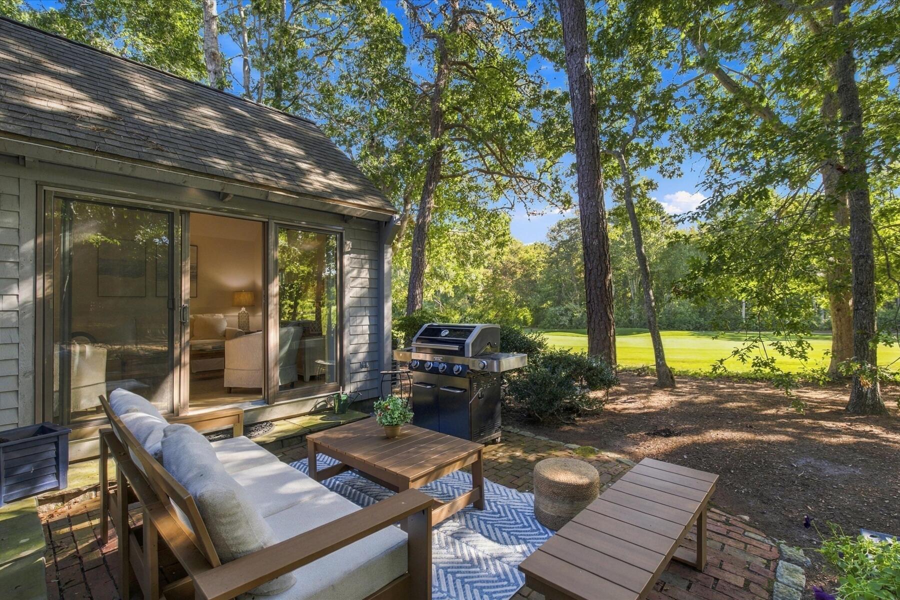 68 Mid-iron Way Mashpee MA 02649
