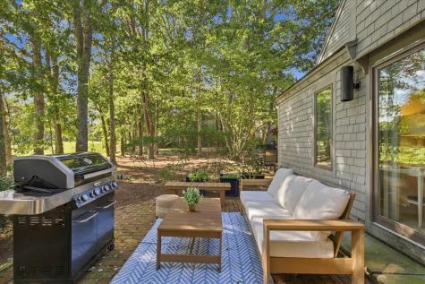 68 Mid-iron Way Mashpee MA 02649