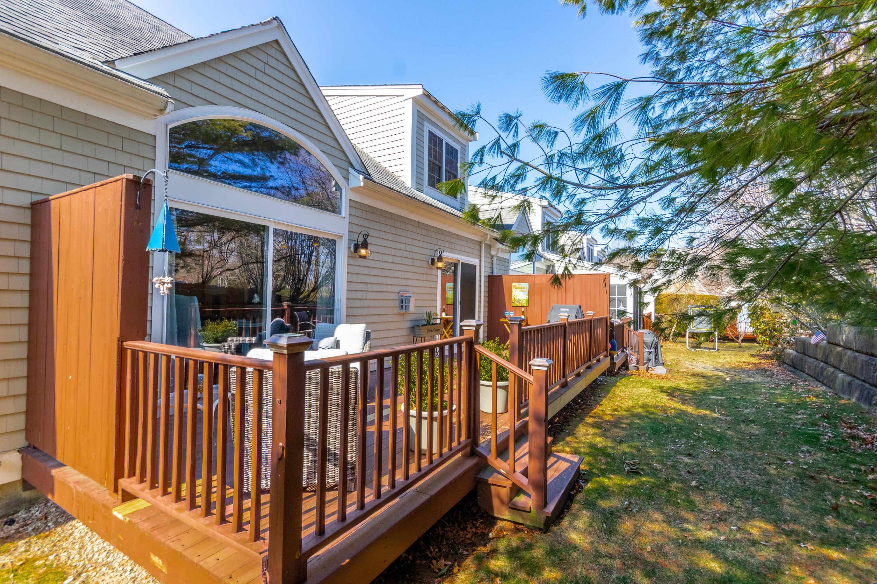 13 Hollyhock Knoll Court Bourne MA 02532