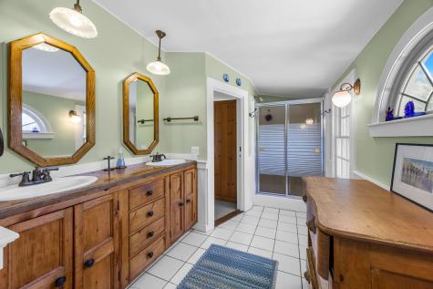 28 Commercial Street Provincetown MA 02657