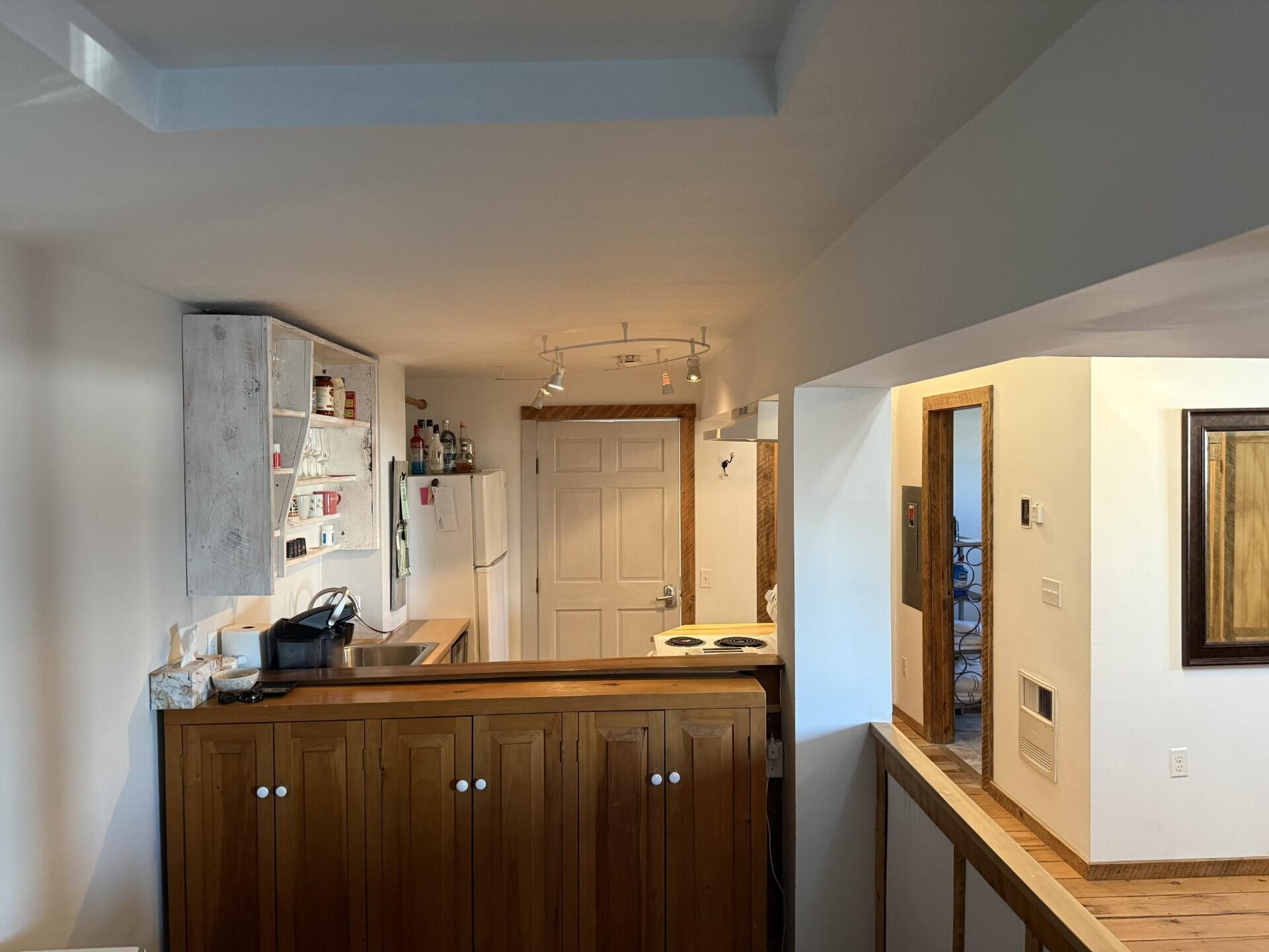 37 Circuit Avenue Oak Bluffs MA 02557