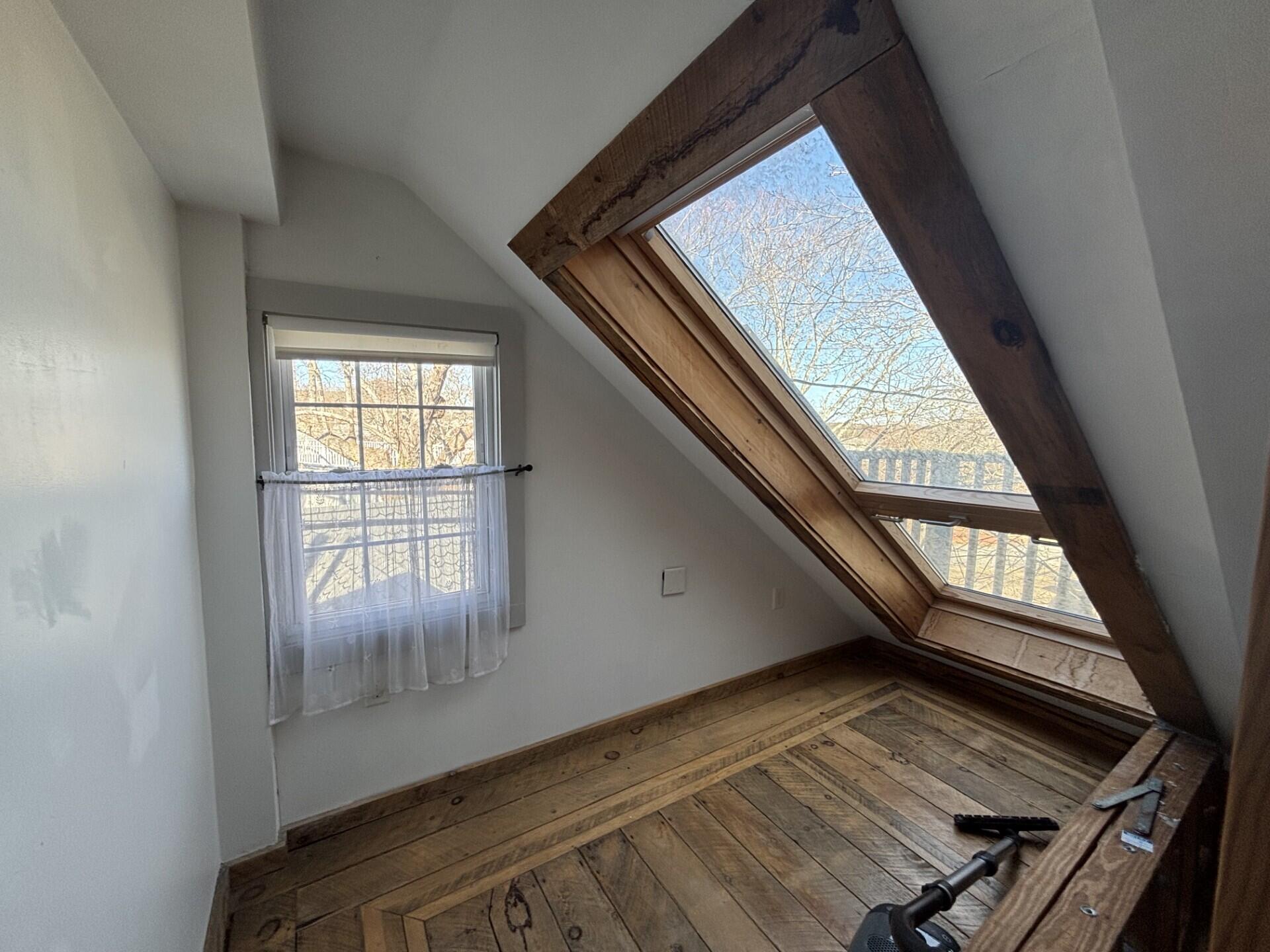 37 Circuit Avenue Oak Bluffs MA 02557