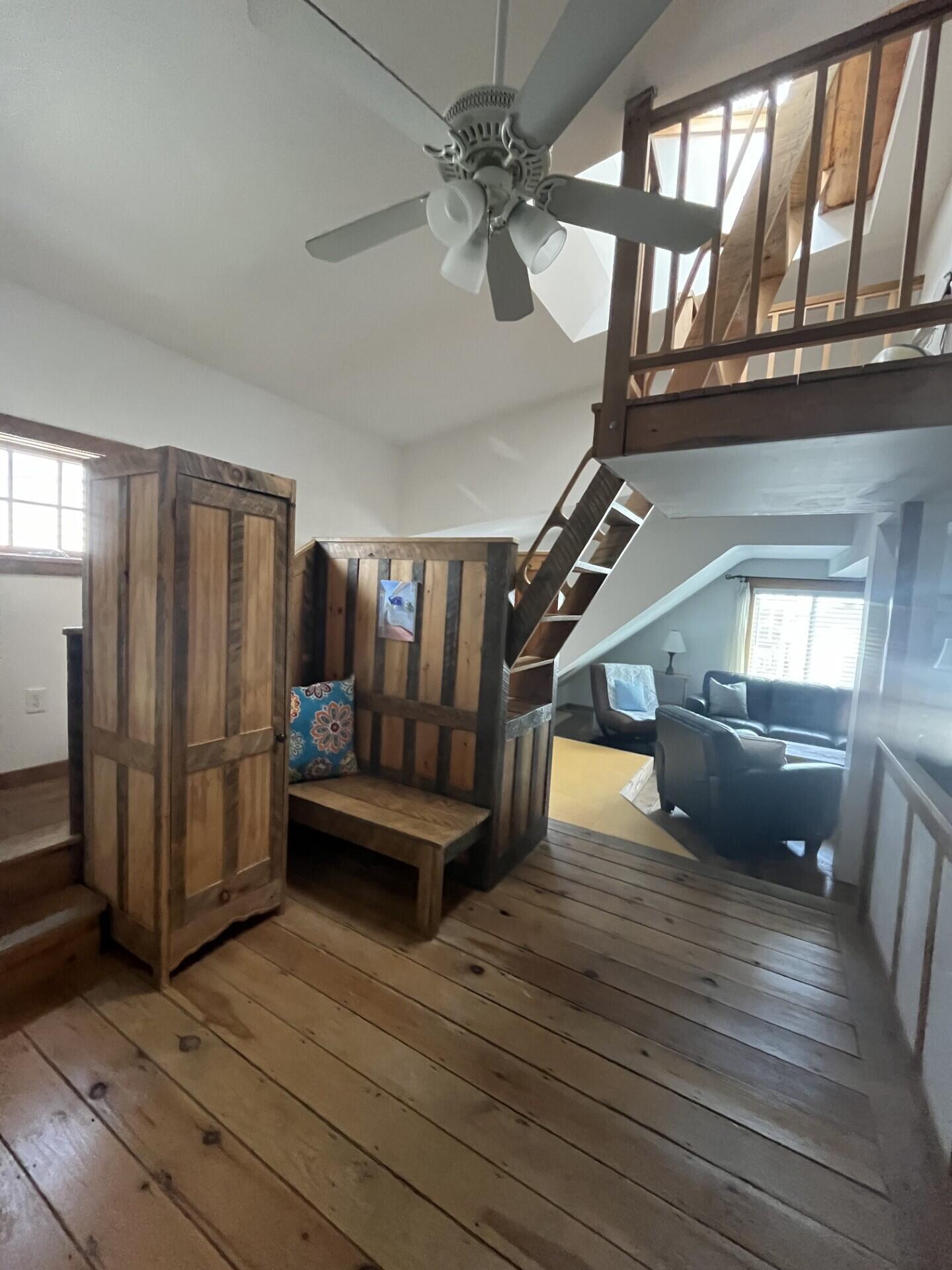 37 Circuit Avenue Oak Bluffs MA 02557
