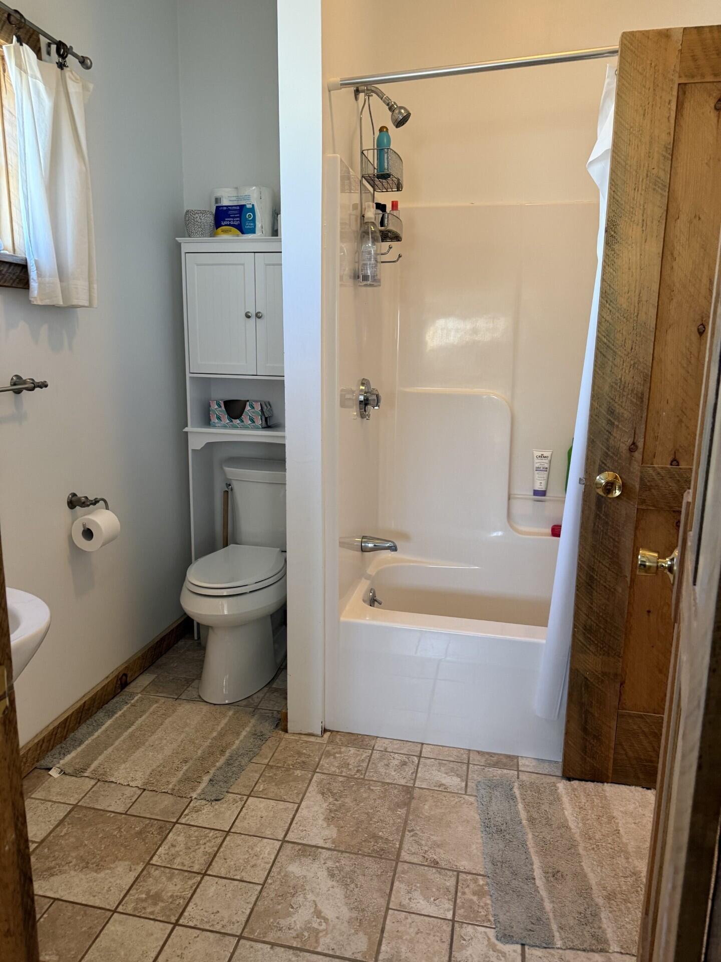37 Circuit Avenue Oak Bluffs MA 02557