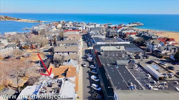 37 Circuit Avenue Oak Bluffs MA 02557
