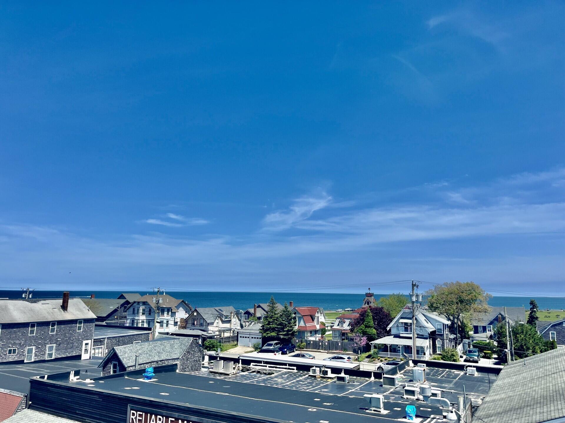 37 Circuit Avenue Oak Bluffs MA 02557
