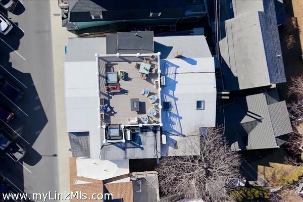 37 Circuit Avenue Oak Bluffs MA 02557