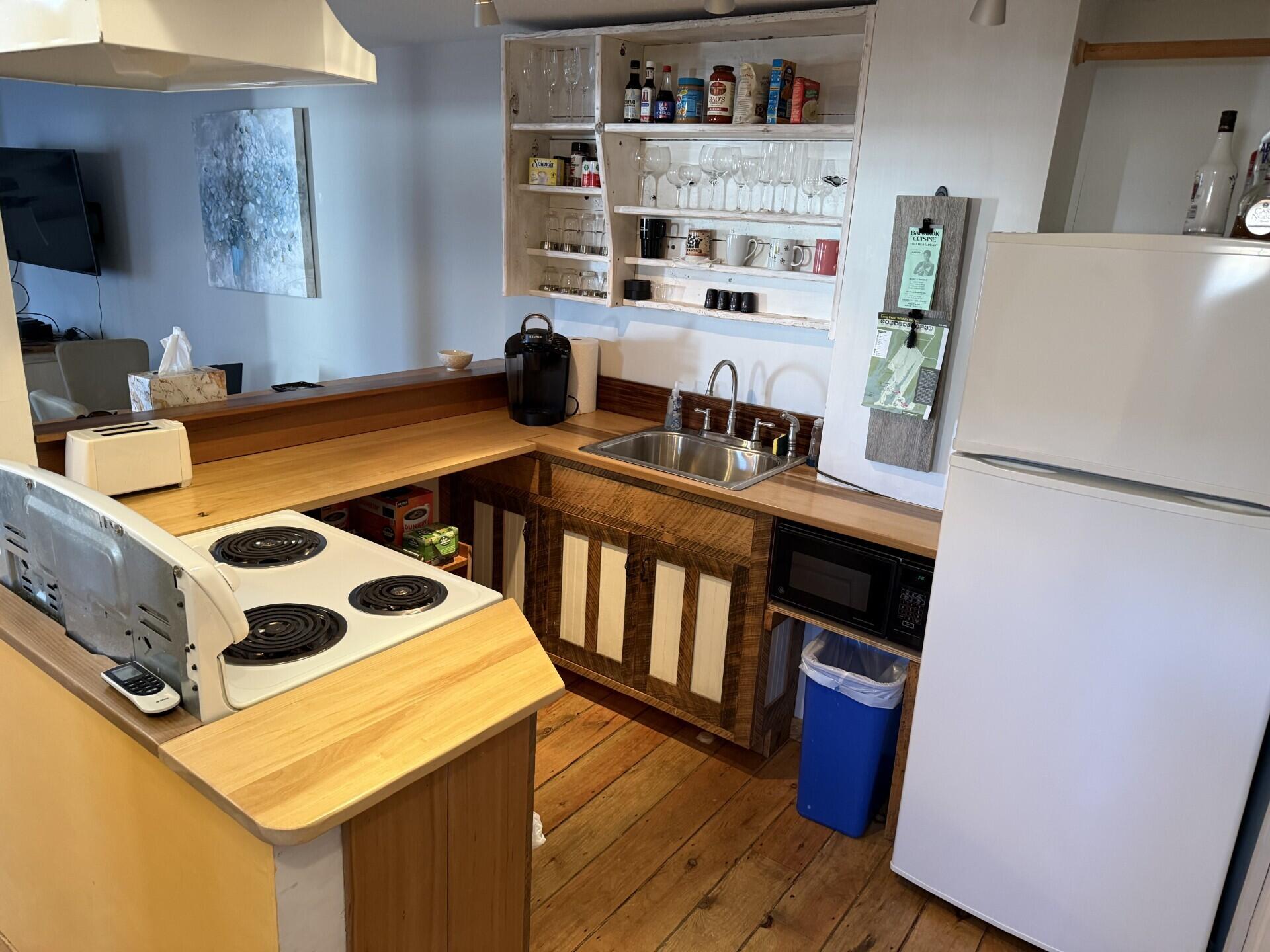 37 Circuit Avenue Oak Bluffs MA 02557