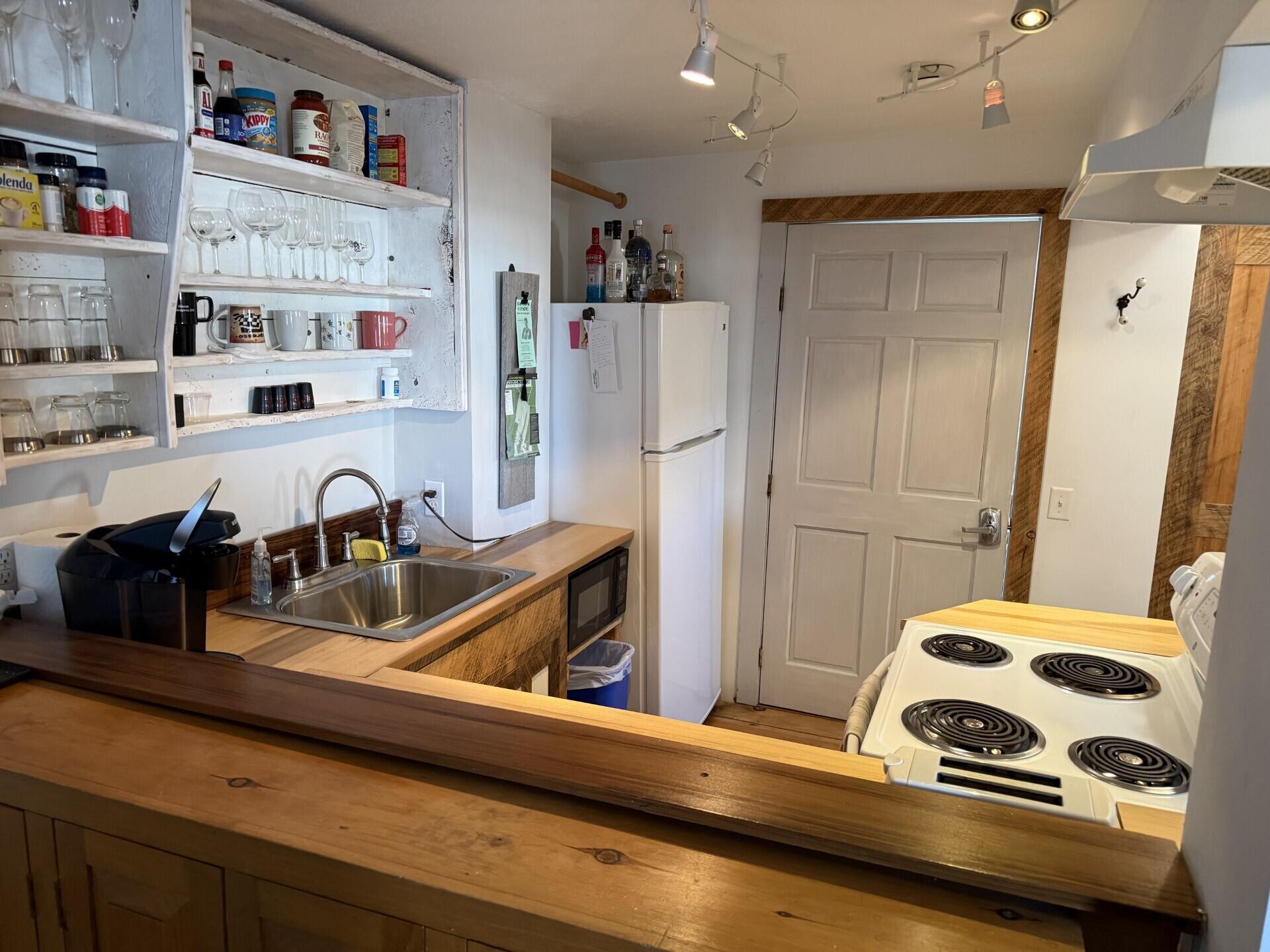 37 Circuit Avenue Oak Bluffs MA 02557
