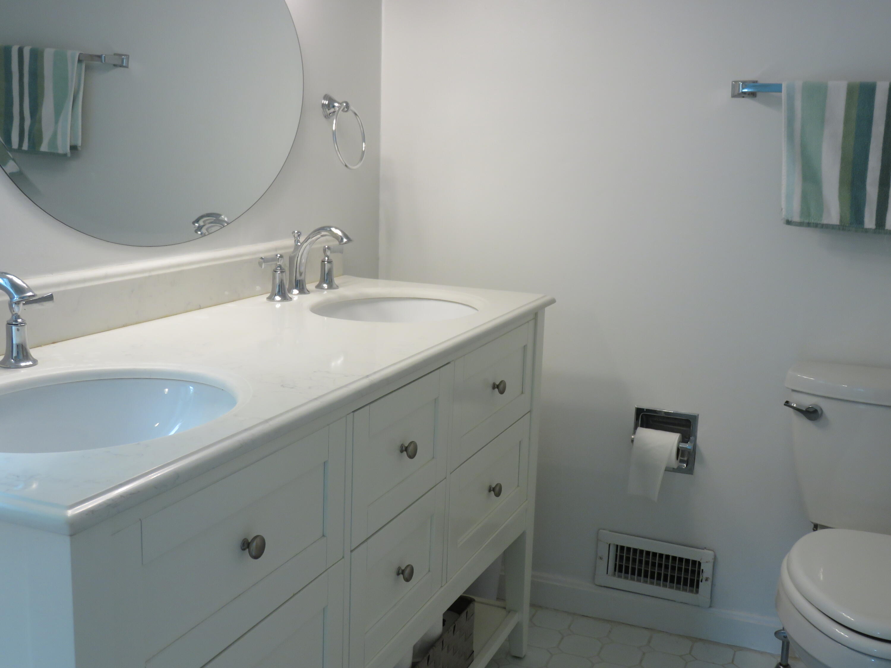 100 Mid-iron Way Mashpee MA 02649