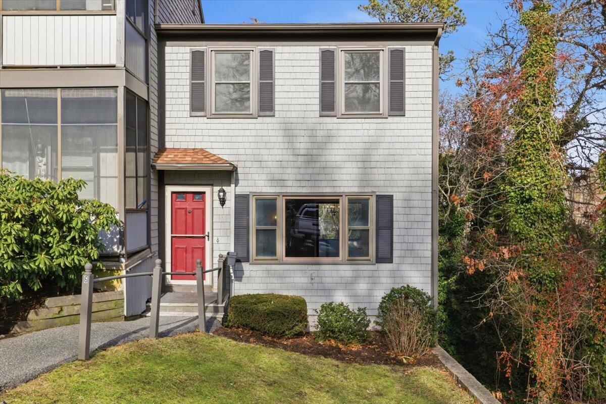 14 Harold Street Harwich MA 02646