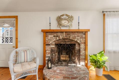 28 Crocker Drive Barnstable MA 02601
