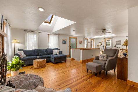 28 Crocker Drive Barnstable MA 02601