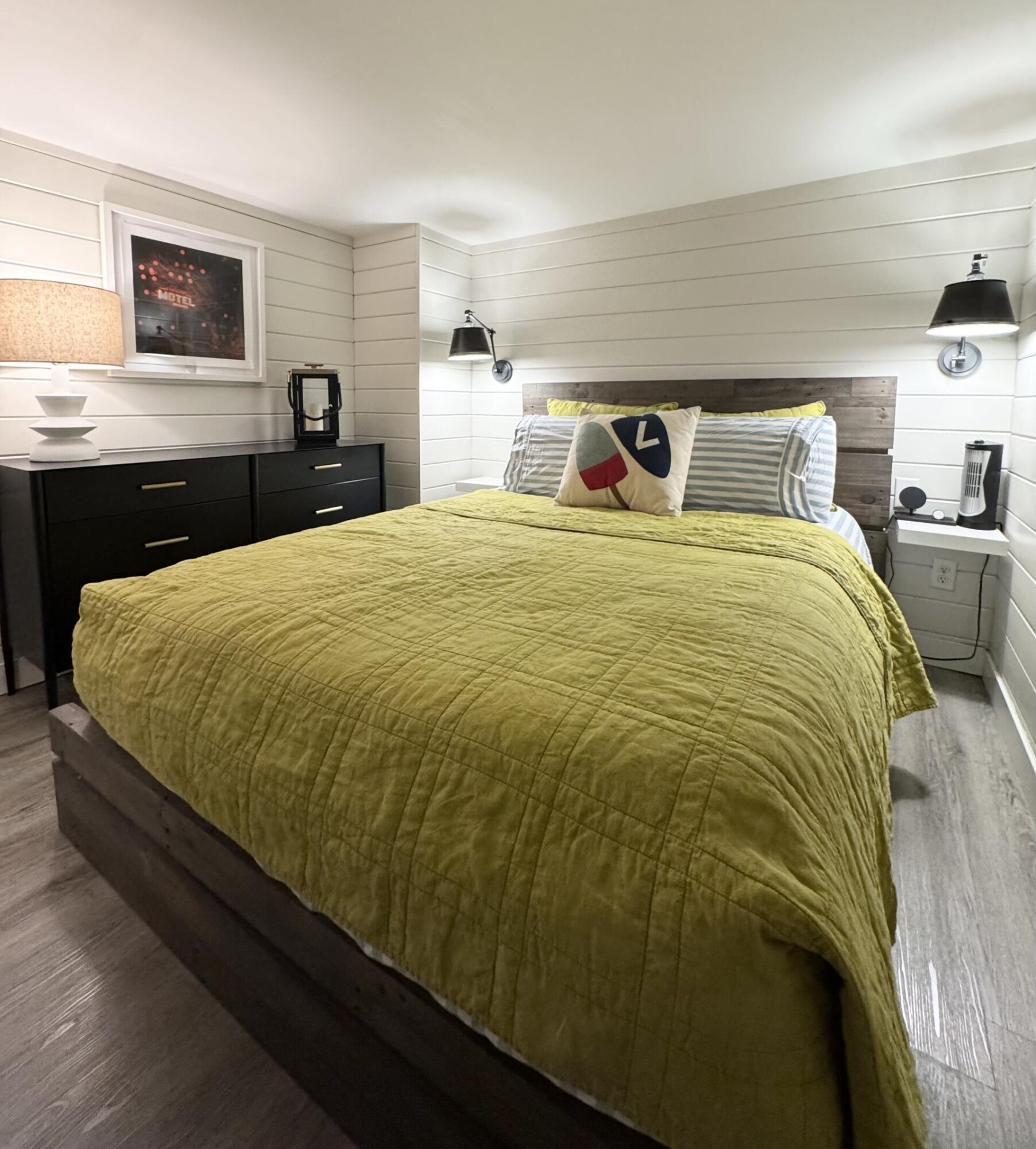 17 Montello Street, Unit Apt 1, Provincetown MA photo 5