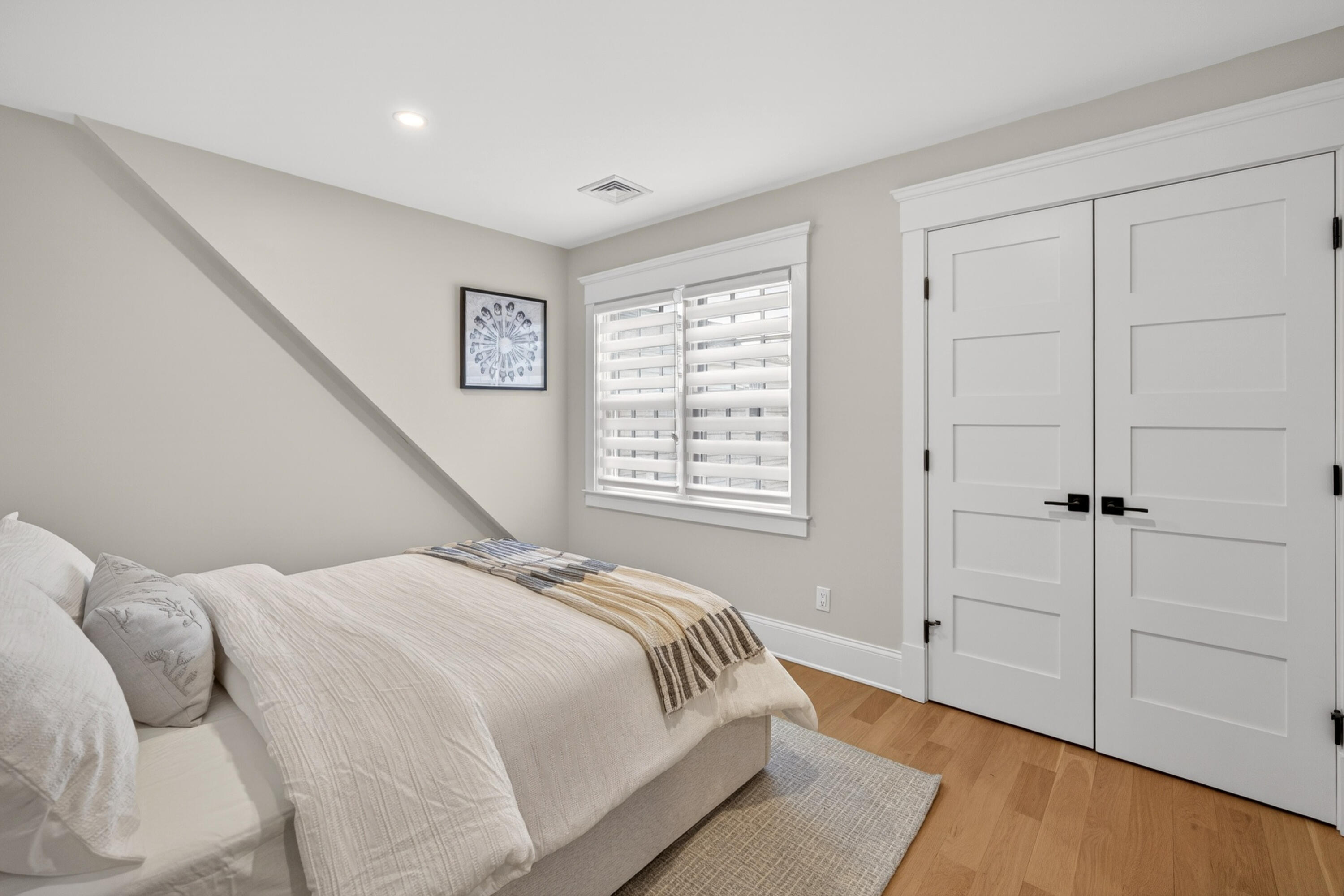 255 Old Main Road Falmouth MA 02556