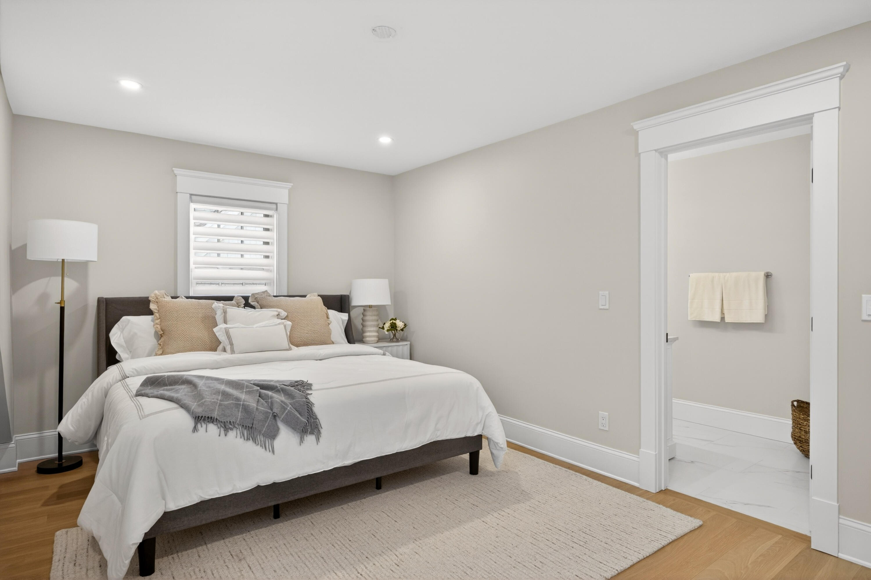 255 Old Main Road Falmouth MA 02556