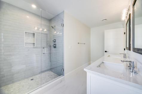 255 Old Main Road Falmouth MA 02556