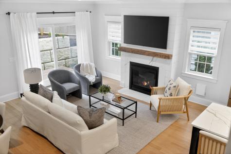 255 Old Main Road Falmouth MA 02556