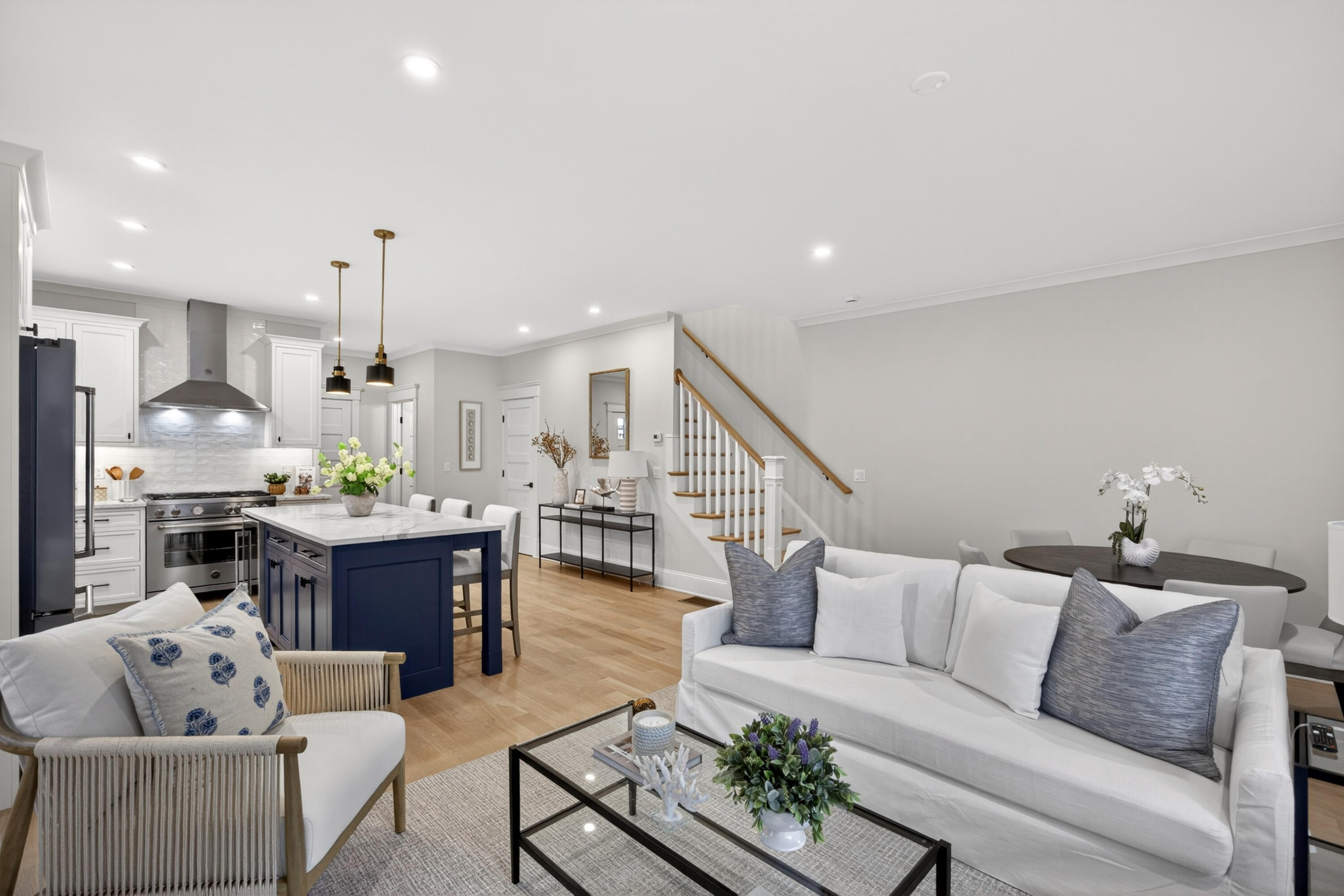 255 Old Main Road Falmouth MA 02556