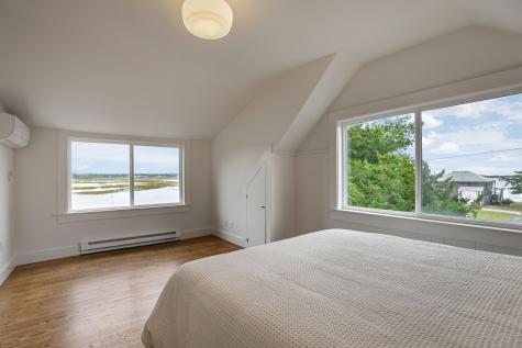 184 South Sea Avenue West Yarmouth MA 02673