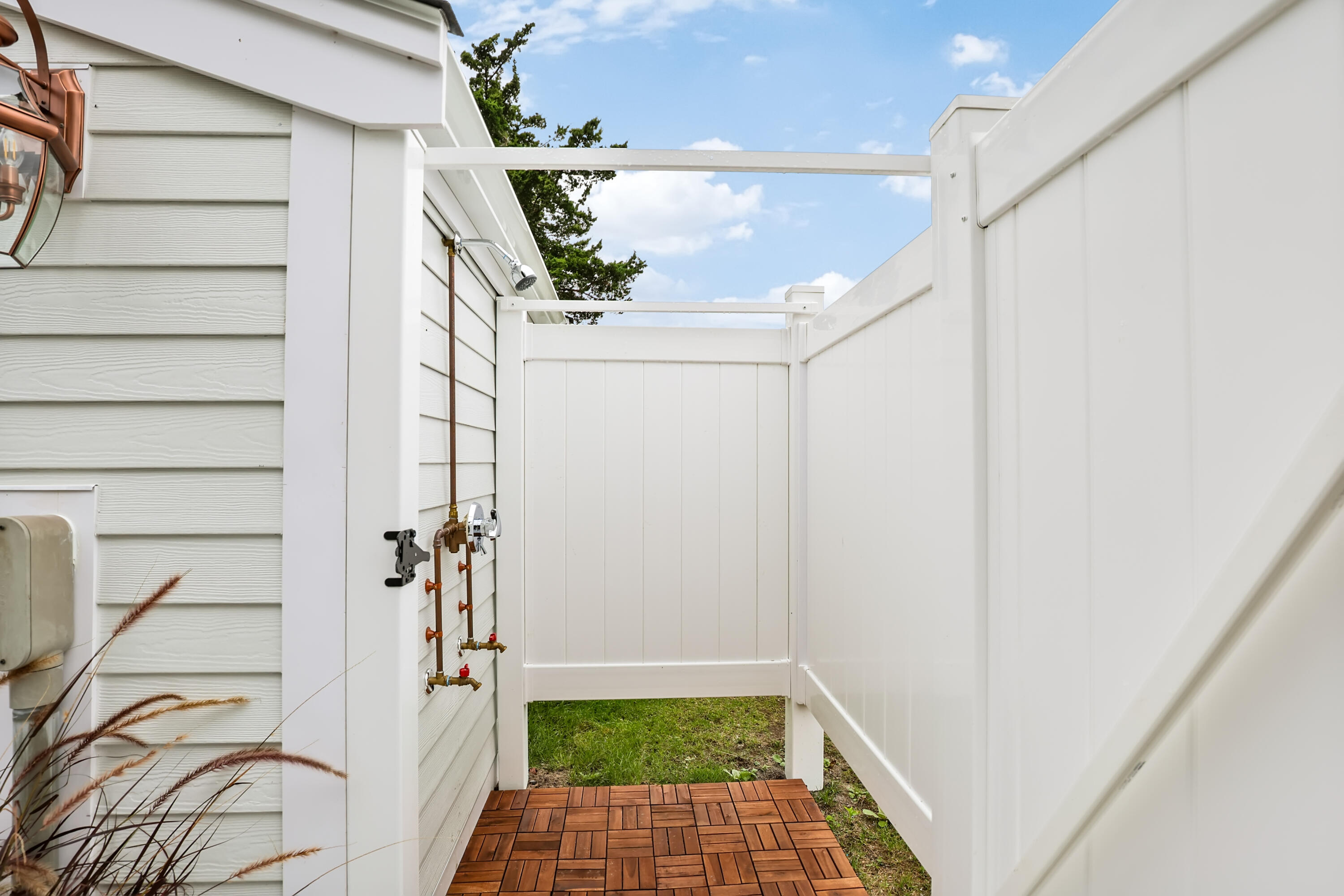 184 South Sea Avenue West Yarmouth MA 02673
