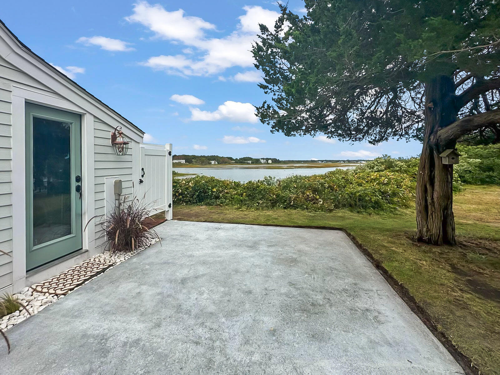 184 South Sea Avenue West Yarmouth MA 02673