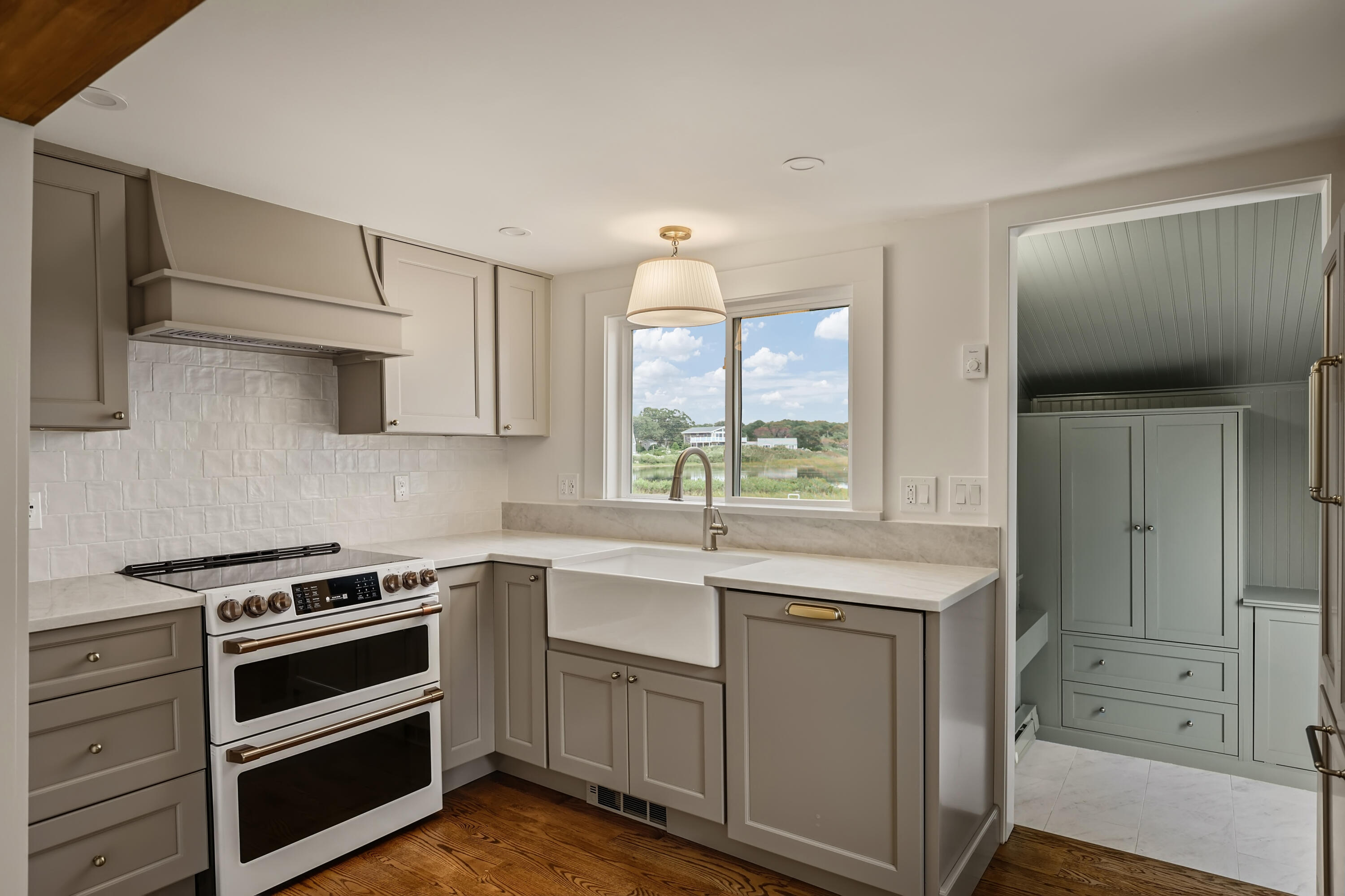 184 South Sea Avenue West Yarmouth MA 02673