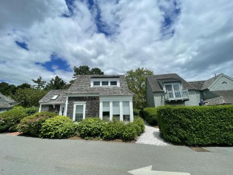16 Hydrangea Lane Mashpee MA 02649