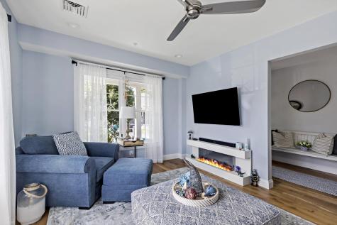 10 Bank Street Eastham MA 02642