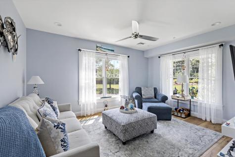 10 Bank Street Eastham MA 02642
