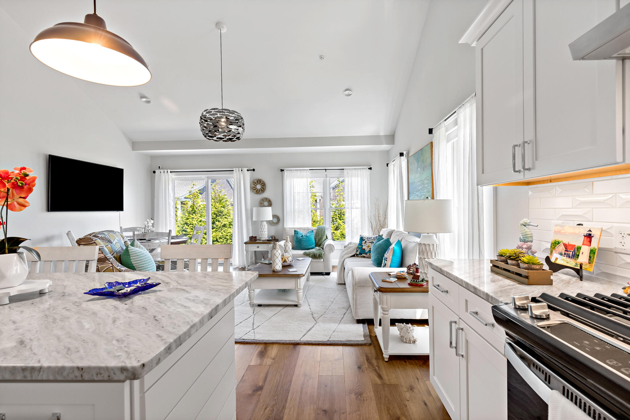 10 Bank Street Eastham MA 02642