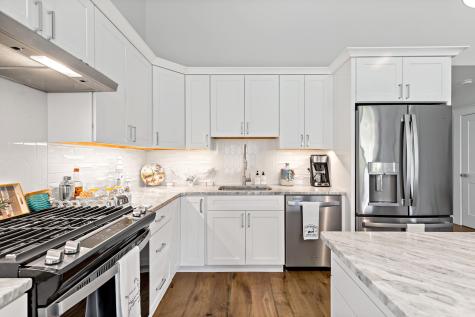 10 Bank Street Eastham MA 02642