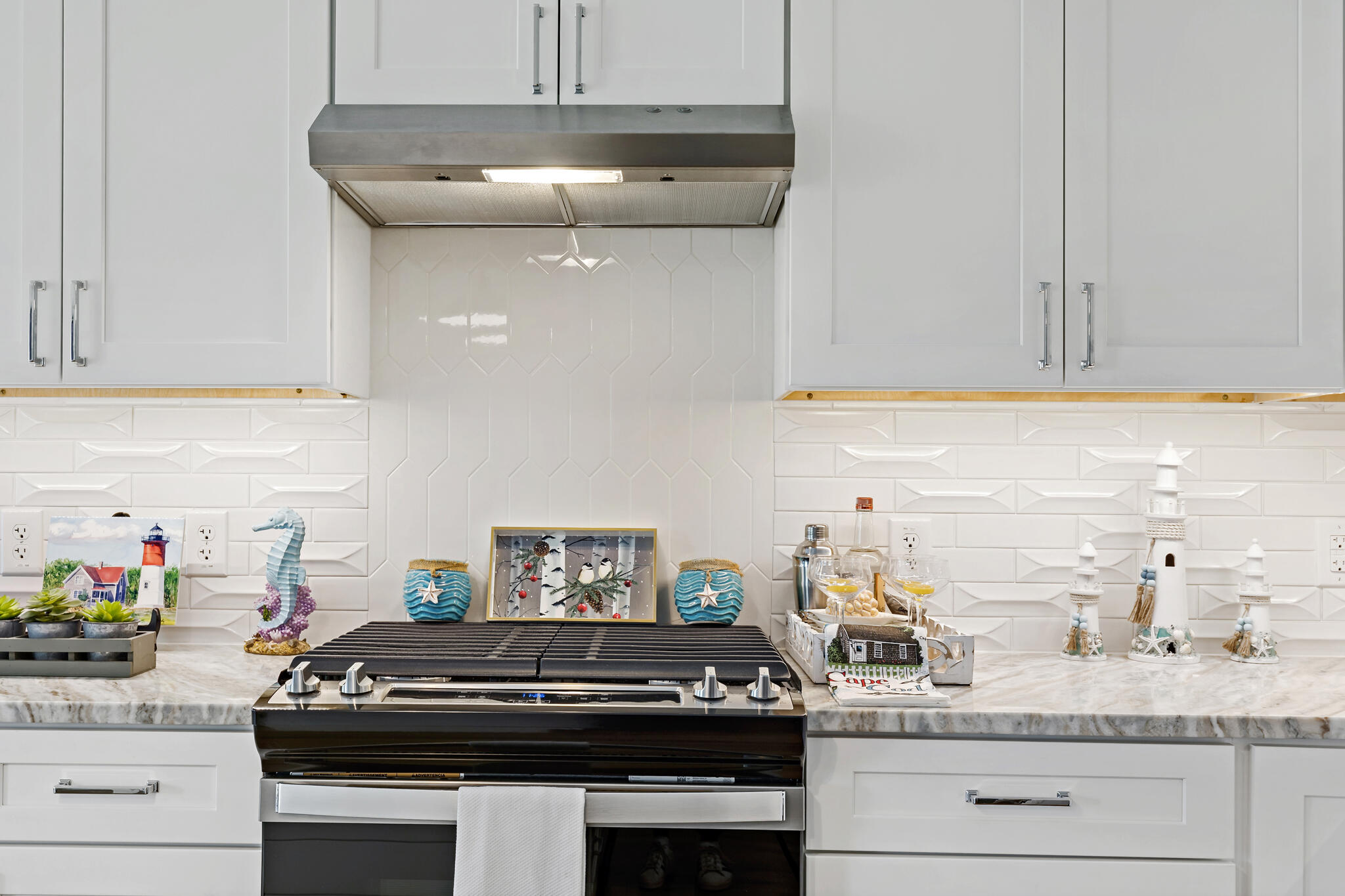 10 Bank Street Eastham MA 02642