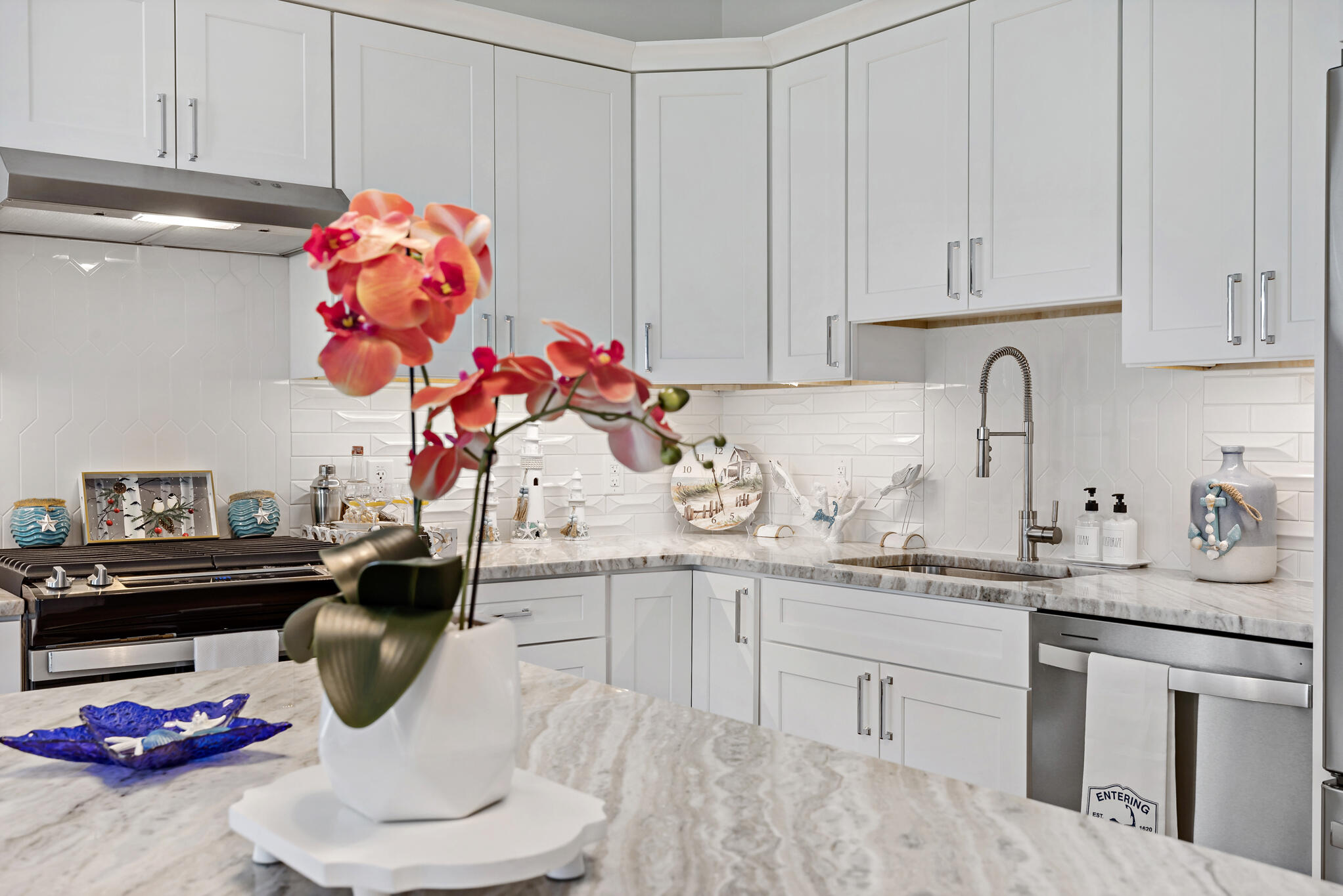 10 Bank Street Eastham MA 02642