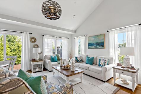10 Bank Street Eastham MA 02642