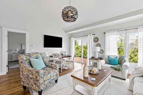 10 Bank Street Eastham MA 02642
