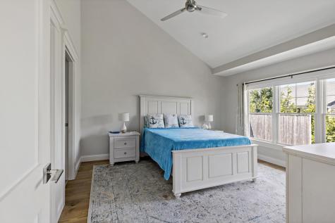 10 Bank Street Eastham MA 02642