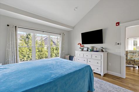 10 Bank Street Eastham MA 02642