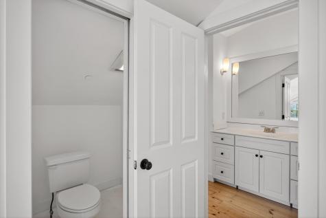 34 Conwell Street Provincetown MA 02657
