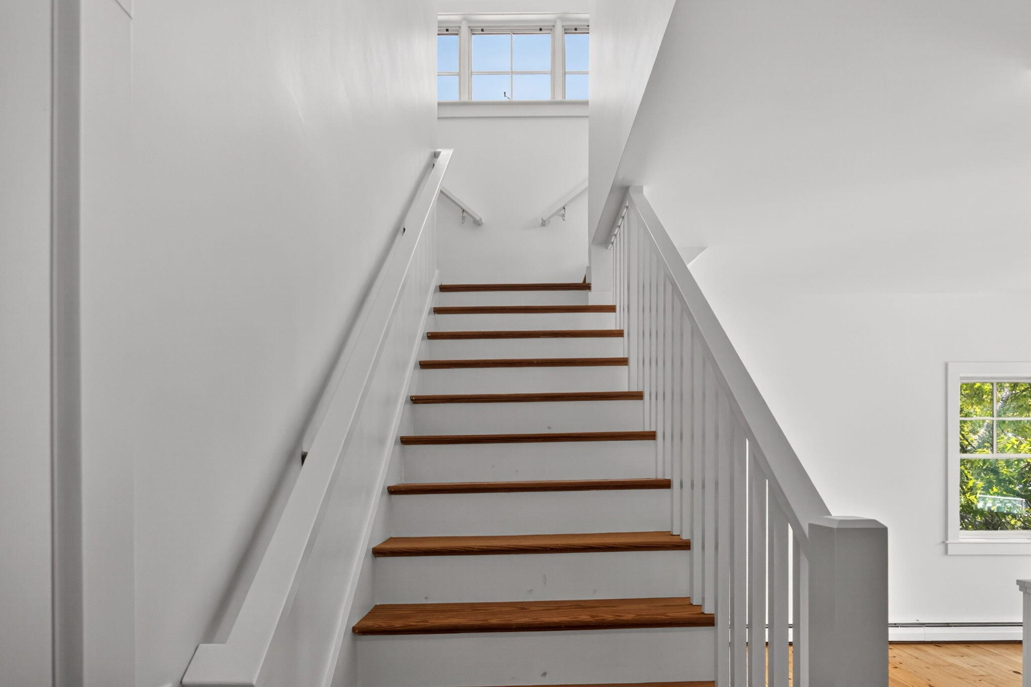 34 Conwell Street Provincetown MA 02657
