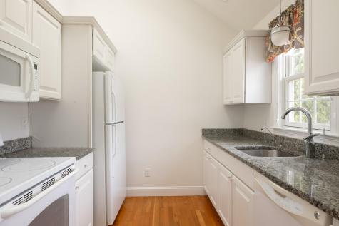 7 Schooner Lane Mashpee MA 02649