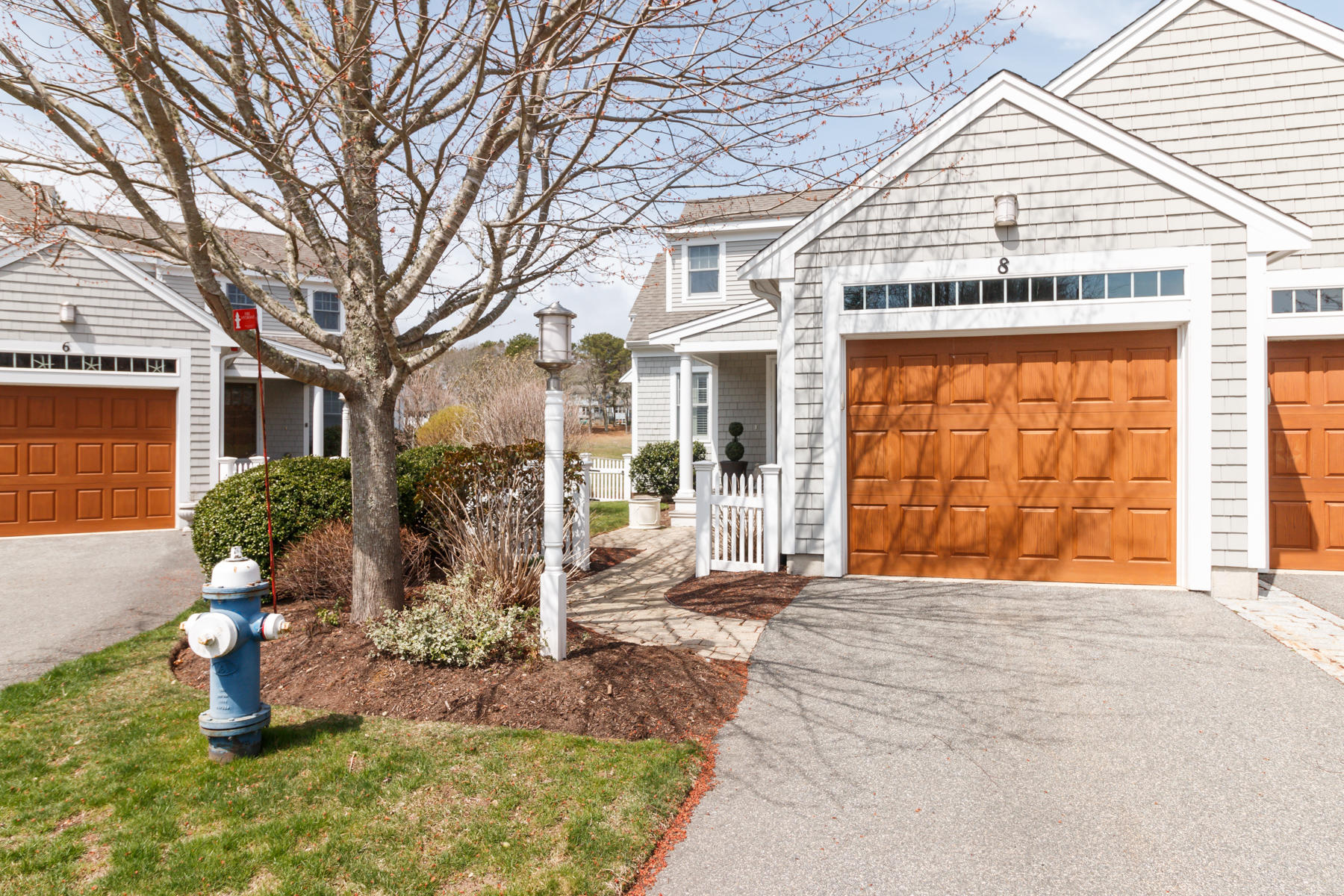 8 Northwest Landing Mashpee MA 02649