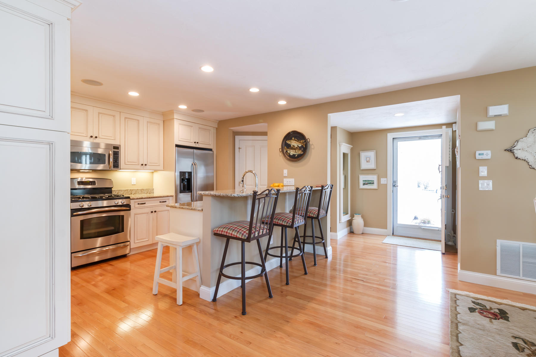 8 Northwest Landing Mashpee MA 02649