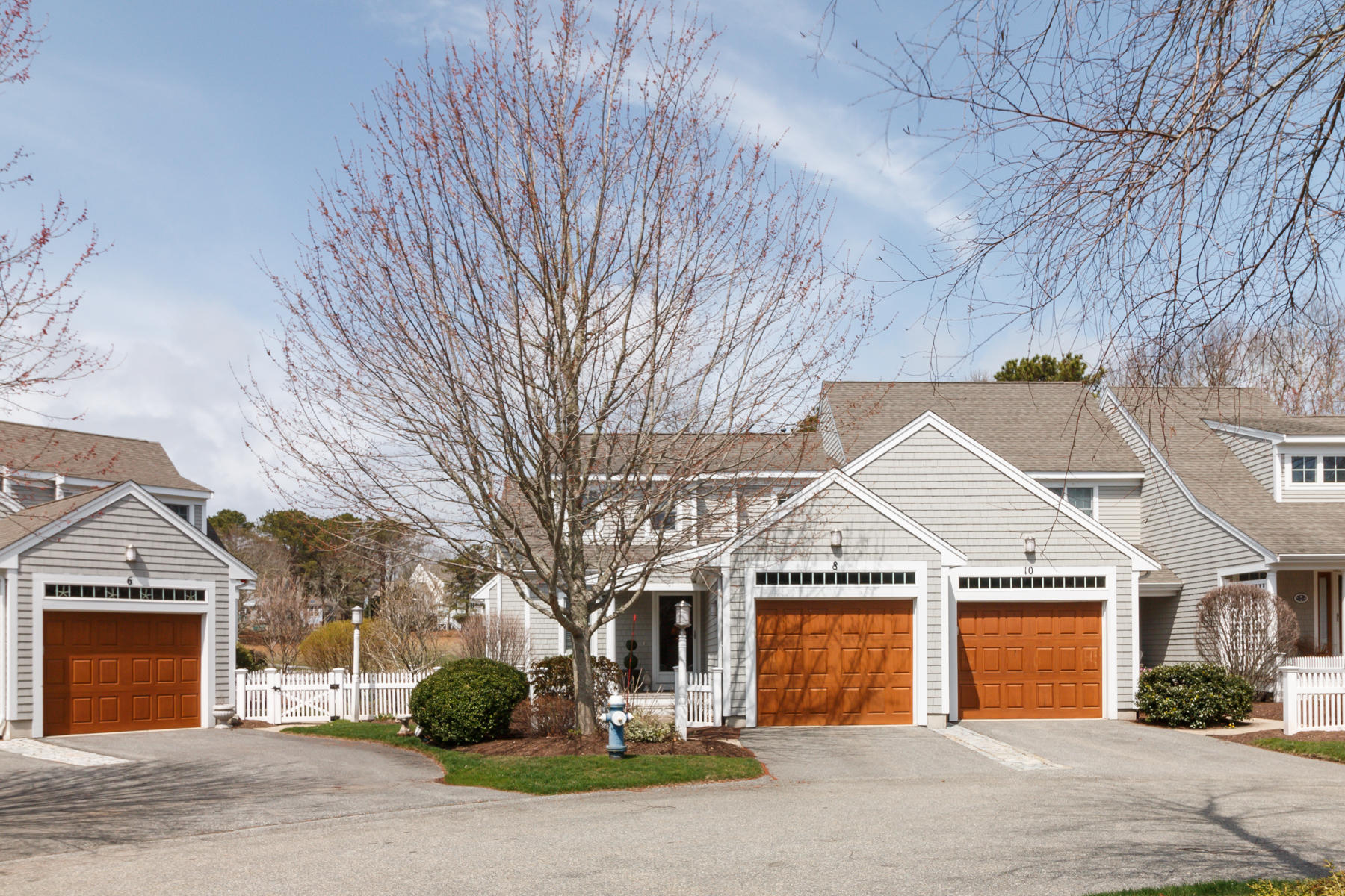 8 Northwest Landing Mashpee MA 02649