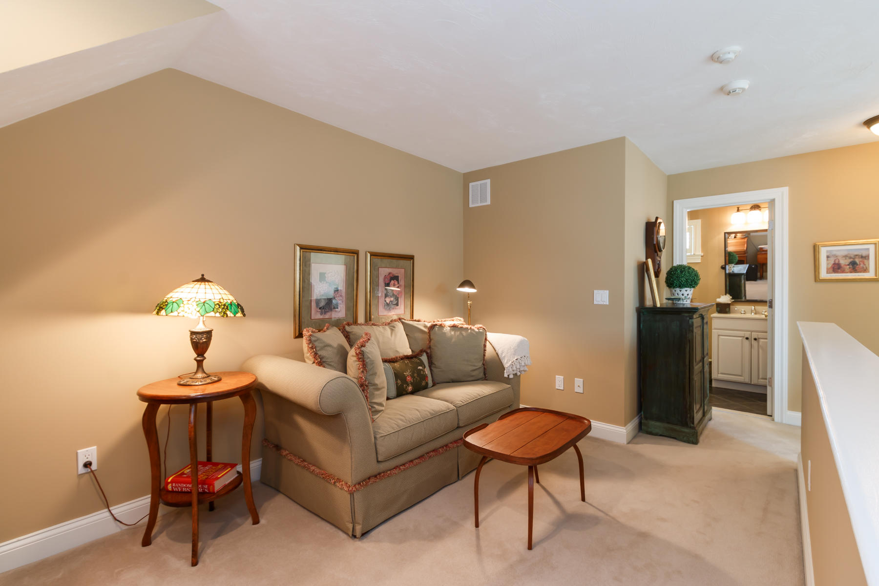 8 Northwest Landing Mashpee MA 02649