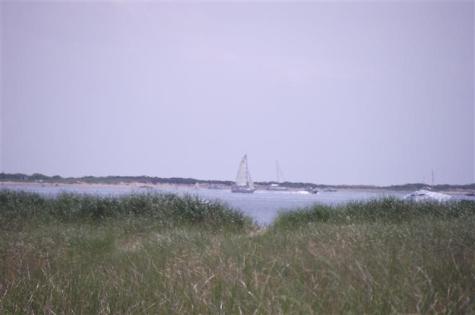 670 Shore Road MA 02652