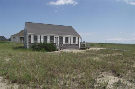 670 Shore Road MA 02652