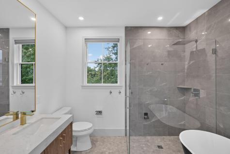 18 Winslow Street Provincetown MA 02657